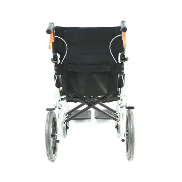 https://cdn.shopify.com/s/files/1/0678/8641/6131/files/Ergo-Lite-Flight-Ultra-Lightweight-Ergonomic-Transport-Wheelchair-Silver-16-18-Rivete-38520164647171.png?v=1749000287