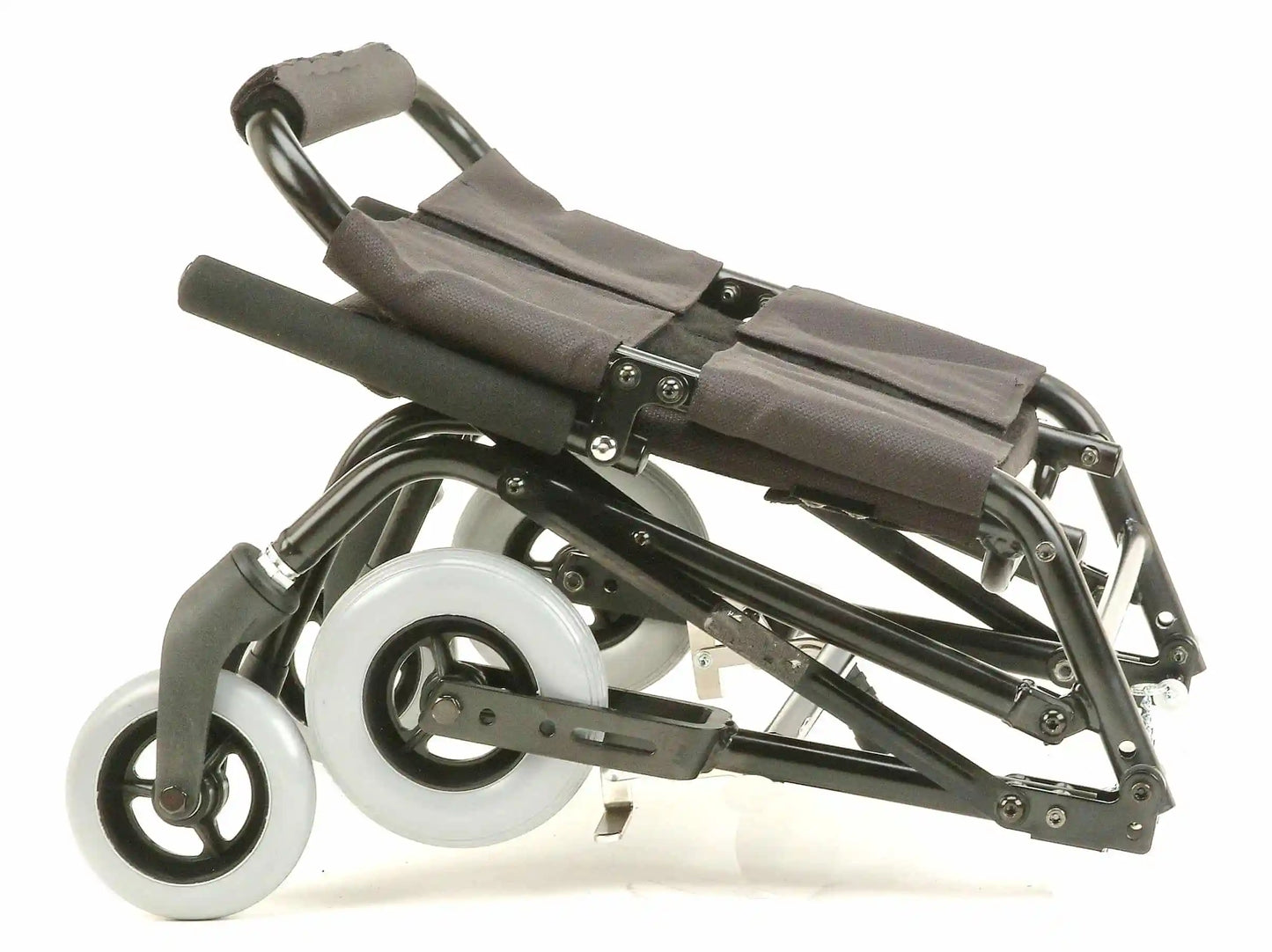 https://cdn.shopify.com/s/files/1/0678/8641/6131/files/KN-TV10A-Ultra-Lightweight-Folding-Travel-Wheelchair-with-Aircraft-Grade-Aluminum-Frame-and-Compact-Design-14-9lb-Rivete-37244125446403.webp?v=1750814511