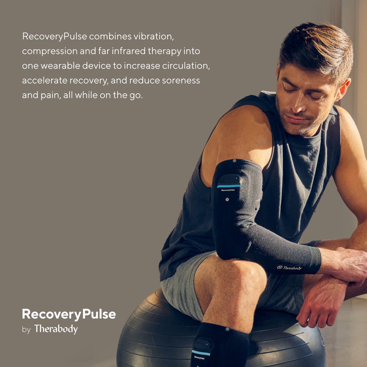 https://cdn.shopify.com/s/files/1/0678/8641/6131/files/Recovery-Pulse-Arm-Compression-Sleeve-Rivete-37060353523971.jpg?v=1750814814