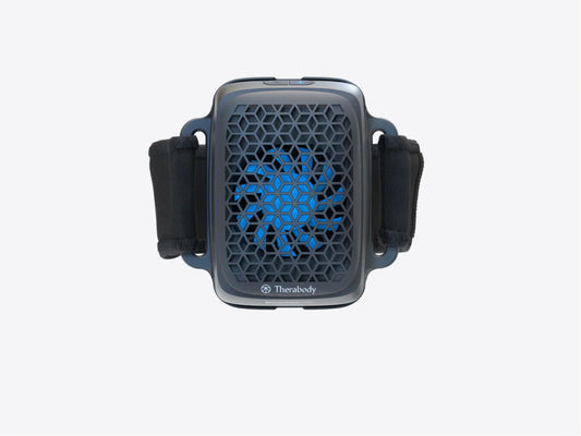 https://cdn.shopify.com/s/files/1/0678/8641/6131/files/Therabody-RecoveryTherm-Cube-Rivete-37630203068675.webp?v=1742570769
