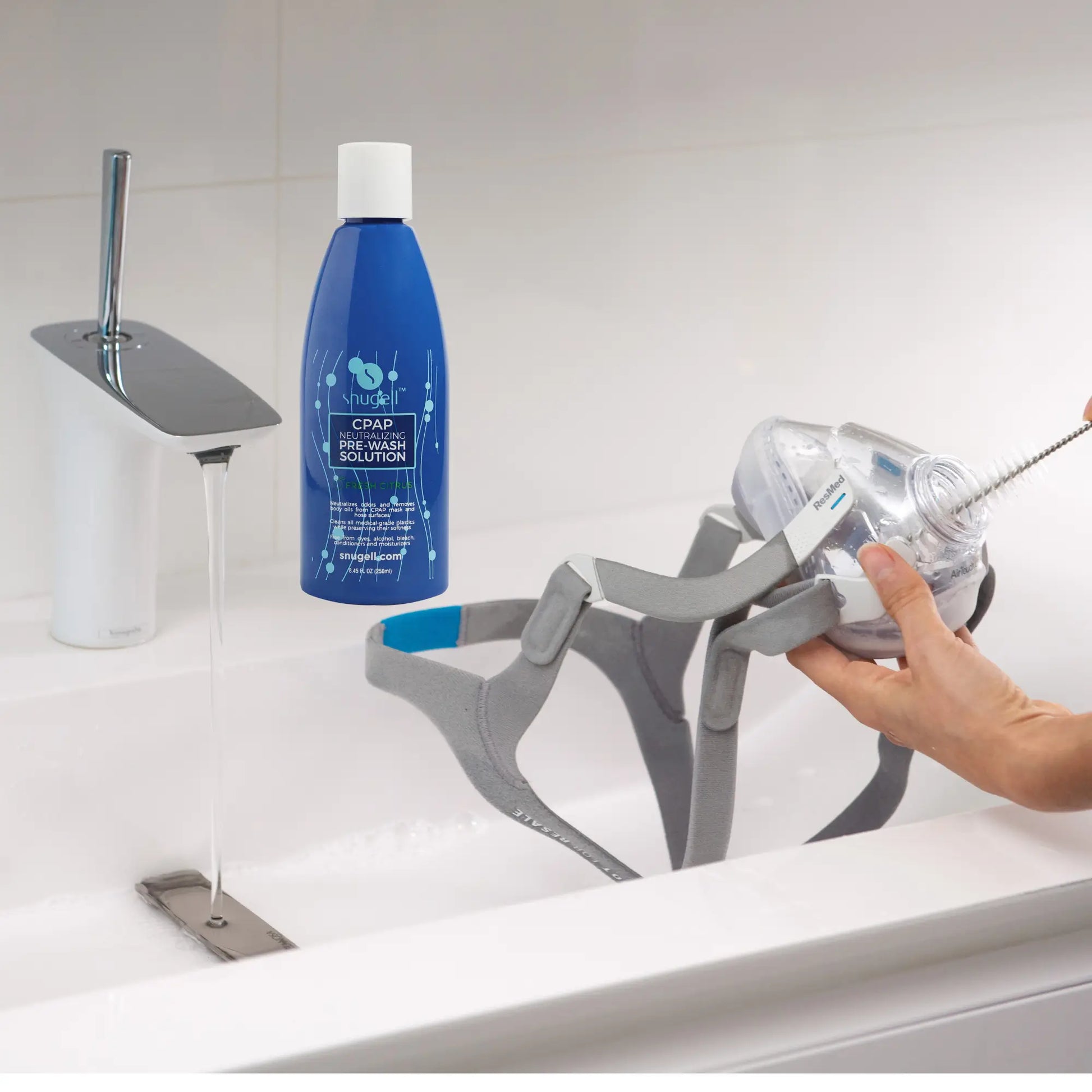 https://cdn.shopify.com/s/files/1/0318/9771/4819/files/snugell-cpap-soap-pre-wash-solution-for-cpap-supplies.webp?v=1727465357